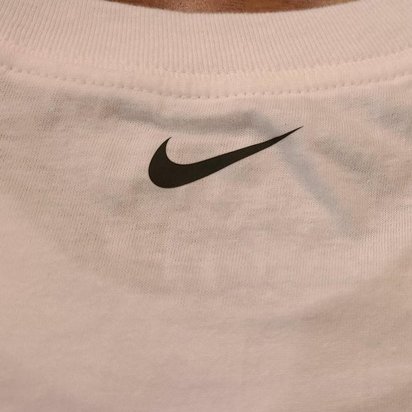 Child - Nike - LS T-shirt - NWOT - Picture 4 of 4